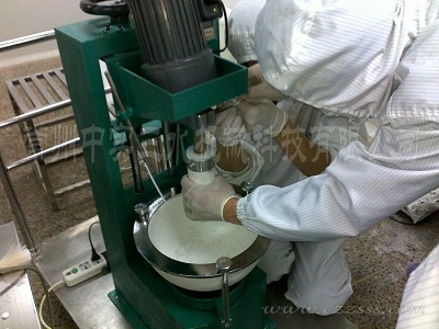 把研磨棒取下來找問題