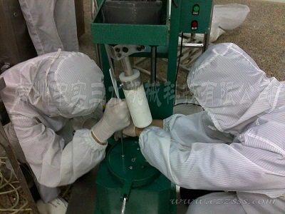 研磨機(jī)的檢查每個(gè)細(xì)節(jié)都不放過